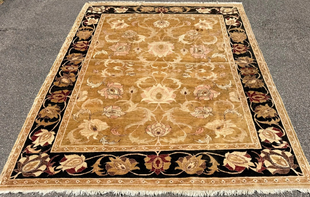 PESHAWAR HAND KNOTTED RUG, 7.8 x 9.6 (234cm x 290cm)