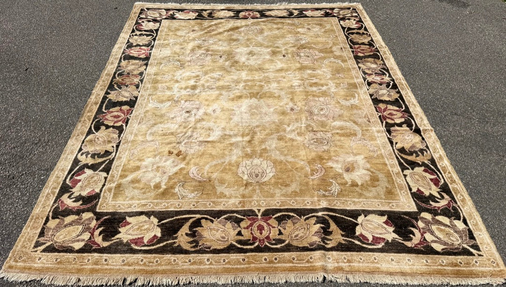 PESHAWAR HAND KNOTTED RUG, 7.8 x 9.6 (234cm x 290cm)