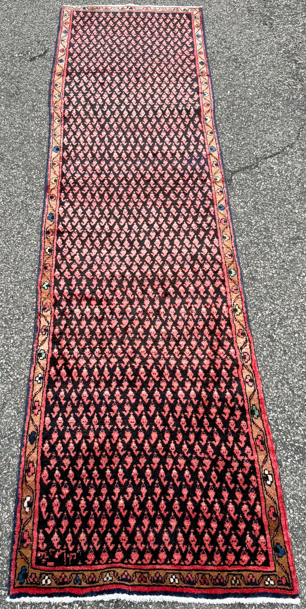 VINTAGE SIGNED PERSIAN SARABAND MIR HAND KNOTTED RUNNER, 2.5 x 9.5 (74cm x 287cm)