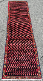 VINTAGE SIGNED PERSIAN SARABAND MIR HAND KNOTTED RUNNER, 2.5 x 9.5 (74cm x 287cm)