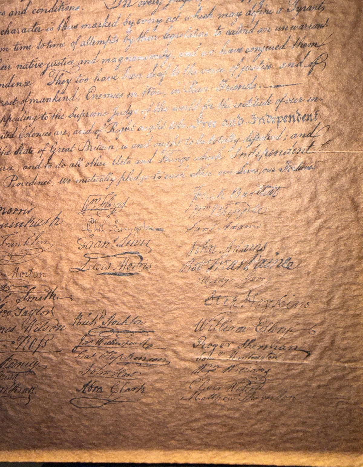 POSSIBLE CENTENNIAL-ERA DECLARATION OF INDEPENDENCE FACSIMILE ON TEXTURED PARCHMENT, CIRCA 1876 STYLE, 19.5IN x 21IN (50cm x 53cm)