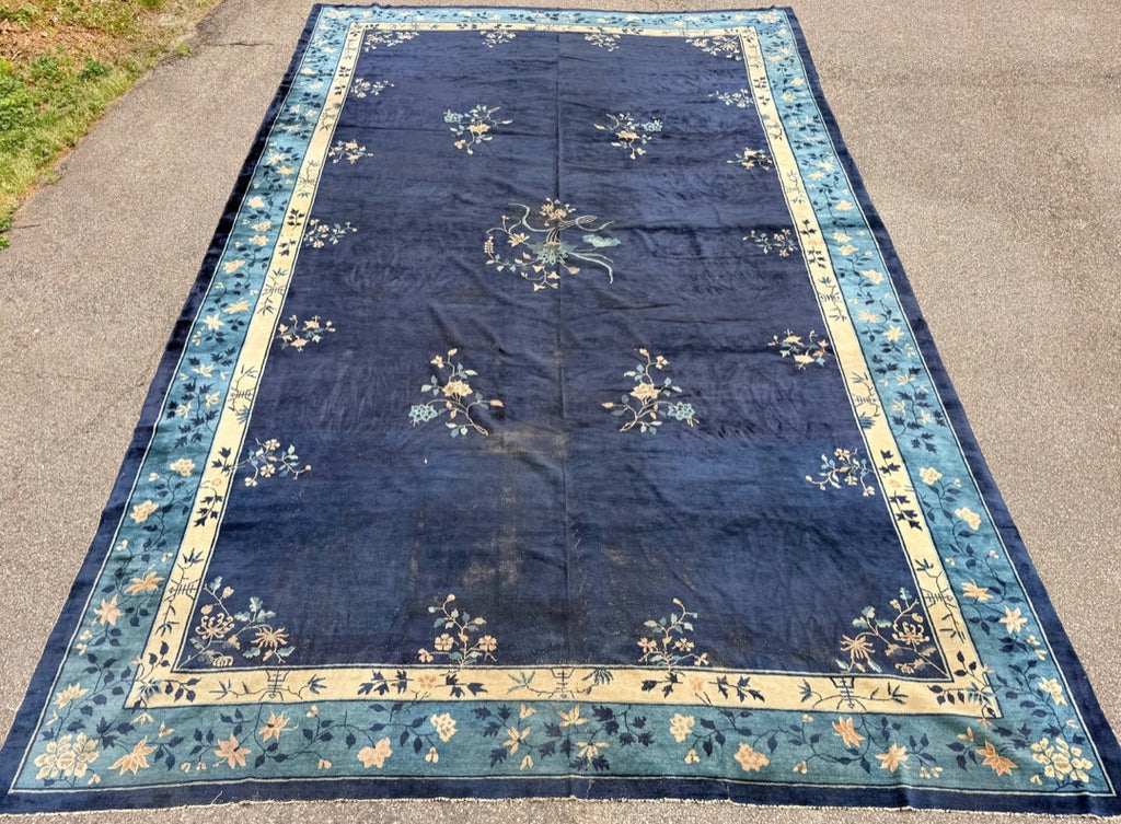 MANSION ANTIQUE CHINESE ART DECO HAND-KNOTTED RUG, INDIGO FIELD, MINIMALIST OPEN DESIGN, 1920S, 12.1 x 19.6 (368cm x 594cm)