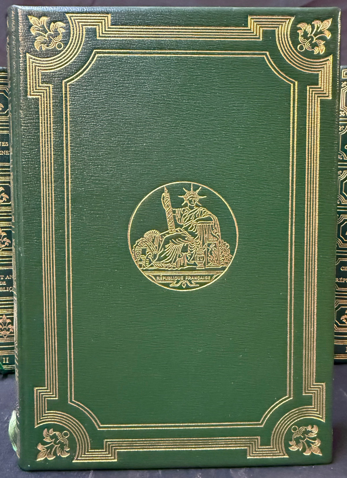 JACQUES CHASTENET “CENT ANS DE RÉPUBLIQUE” 9 VOL FRENCH LIBRARY SET, WHITE HOUSE CHEF PIERRE CHAMBRIN ESTATE, GILT DECORATIVE BINDING, 1970