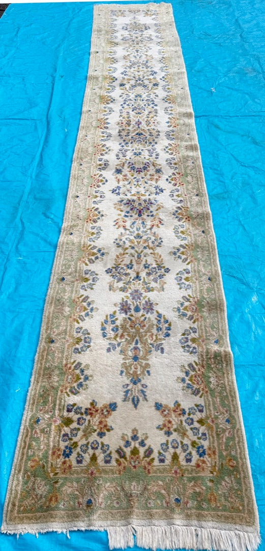 EXTRA-LONG PERSIAN KERMAN HAND KNOTTED RUNNER WITH 175+ KPSI, 3.0 x 17.10 (91cm x 544cm)