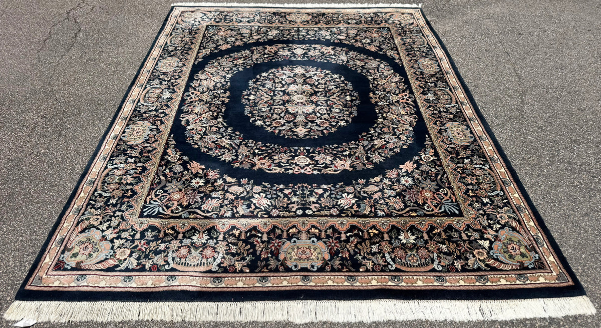 VINTAGE ISFAHAN HAND KNOTTED RUG, 7.9 x 10.4 (236cm x 315cm)