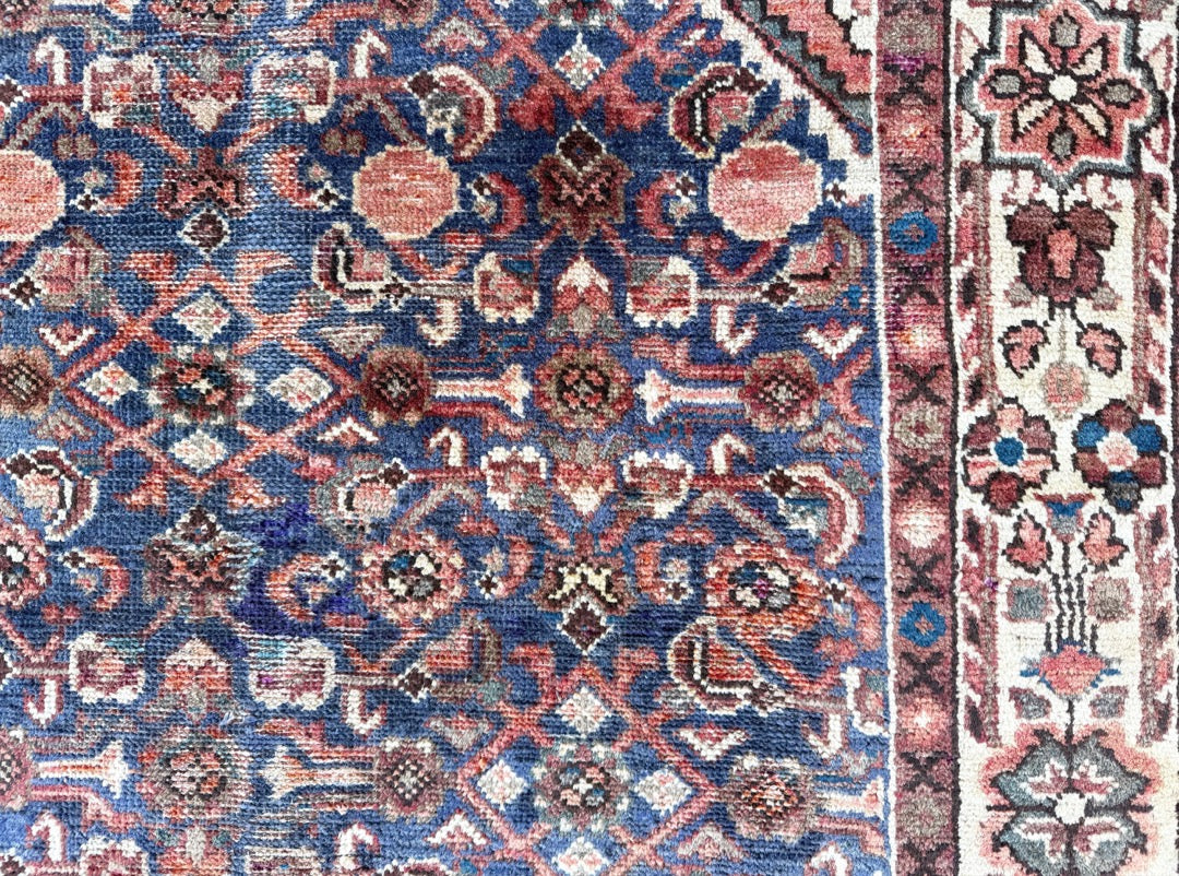 ANTIQUE PERSIAN HERIZ HAND KNOTTED RUG, 4.7 x 10.3 (140cm x 312cm)