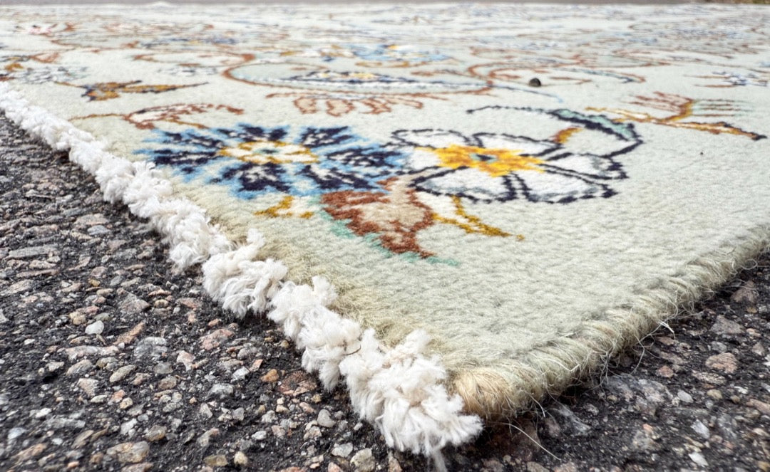 VINTAGE PERSIAN NAIN HAND KNOTTED RUG, 9.0 x 11.7 (274cm x 353cm)
