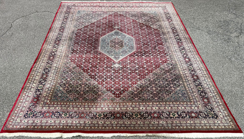 VINTAGE PERSIAN MAHI HAND KNOTTED RUG, 8.11 x 12.4 (272cm x 376cm)