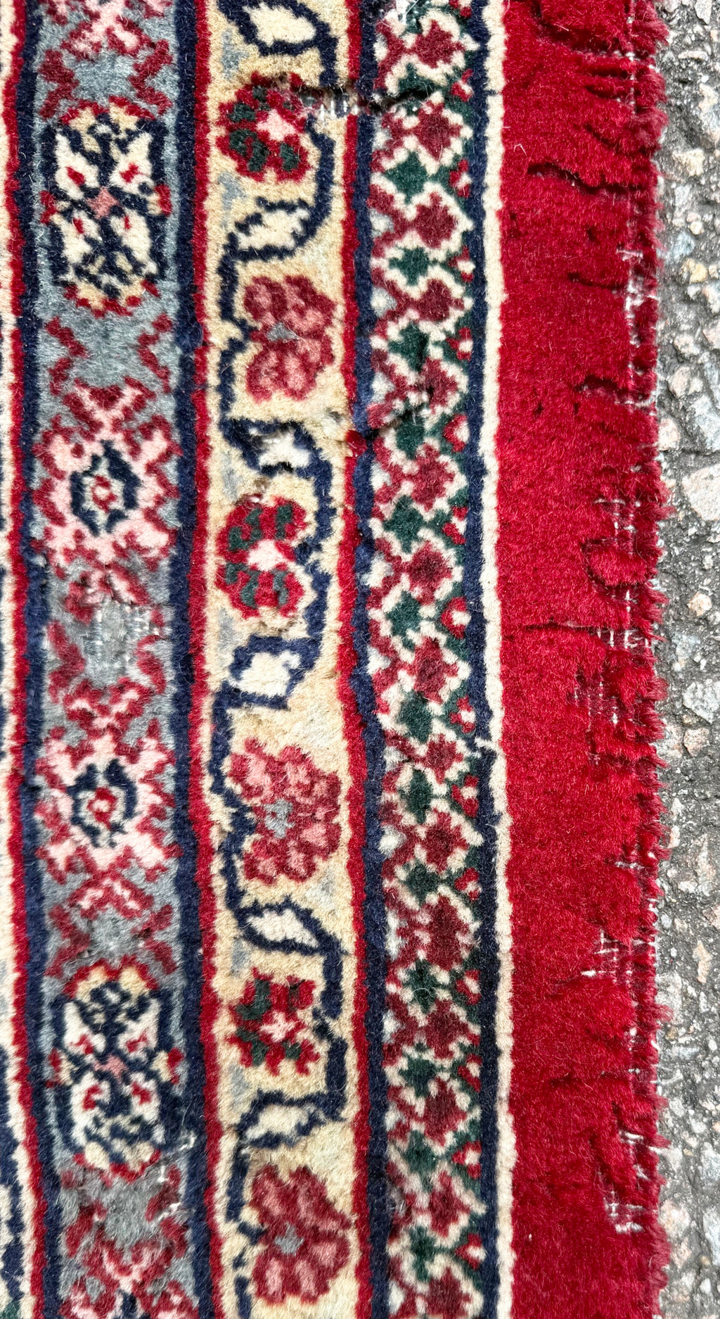 VINTAGE PERSIAN MAHI HAND KNOTTED RUG, 8.11 x 12.4 (272cm x 376cm)