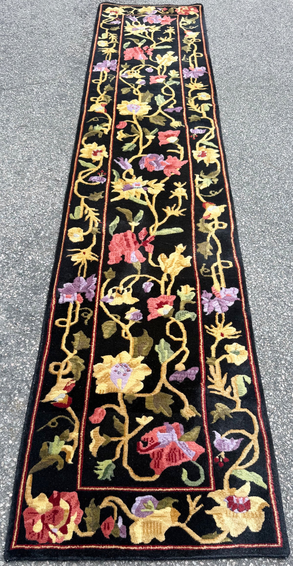 SAVONNERIE STYLE HAND KNOTTED RUNNER, 2.7 x 11.11 (79cm x 363cm)