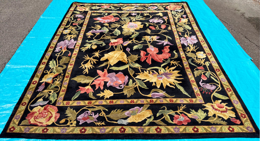 SAVONNERIE STYLE HAND KNOTTED RUG, 8.9 x 10.10 (267cm x 330cm)