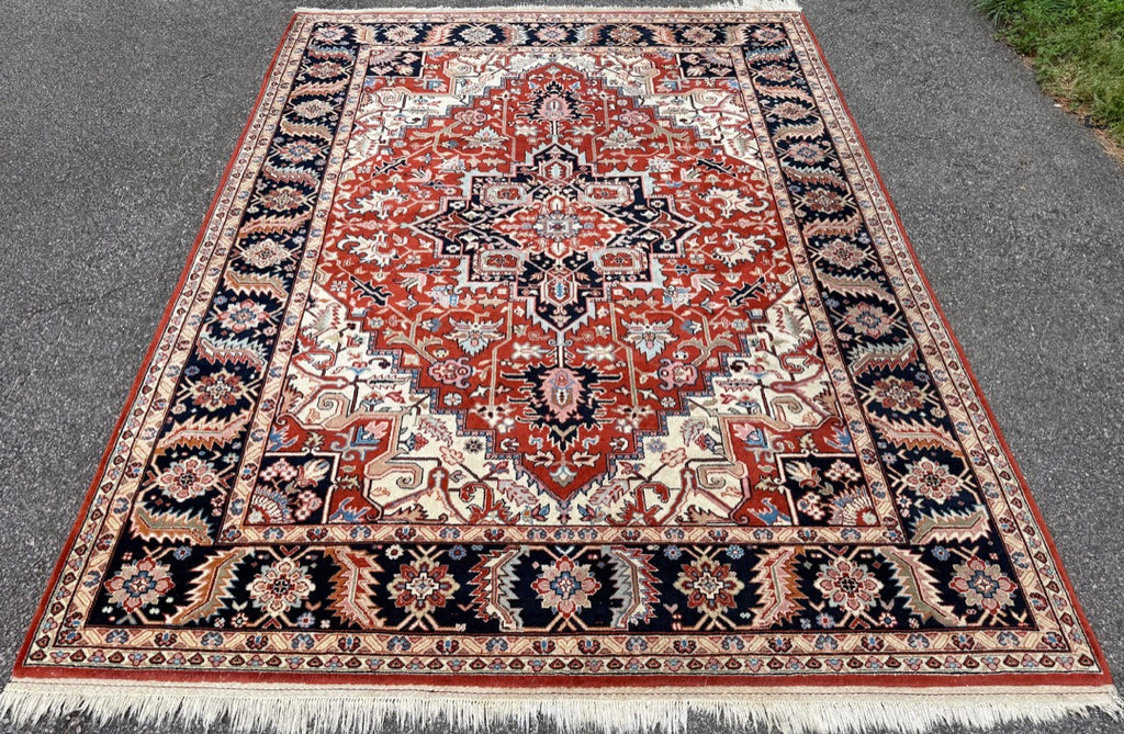 PERSIAN HERIZ HAND KNOTTED RUG, 7.11 x 10.9 (241cm x 328cm)