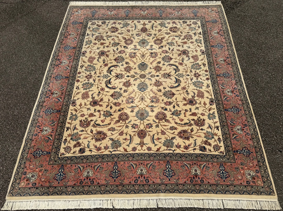 KASHAN HAND KNOTTED RUG WITH 300+ KPSI, 8.2 x 9.10 (249cm x 300cm)
