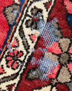 PERSIAN BAKHTIARI HAND KNOTTED RUG, 6.7 x 10.4 (201cm x 315cm)
