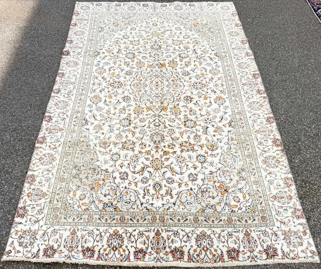 VINTAGE PERSIAN NAIN HAND KNOTTED RUG, 5.6 x 9.2 (137cm x 279cm)