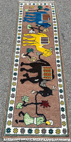 PERSIAN GABBEH PICTORIAL HAND KNOTTED RUNNER, 2.6 x 8.0 (76cm x 244cm)