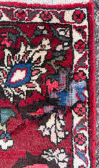 PERSIAN BAKHTIARI HAND KNOTTED RUG, 6.10 x 9.7 (208cm x 292cm)