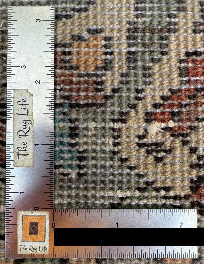 ANTIQUE PERSIAN BAKHTIARI HAND KNOTTED RUG, 6.7 x 9.7 (201cm x 292cm)