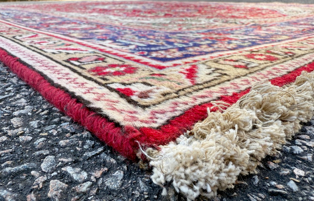 VINTAGE PERSIAN HERIZ HAND KNOTTED RUG, 8.4 x 11.3 (254cm x 343cm)