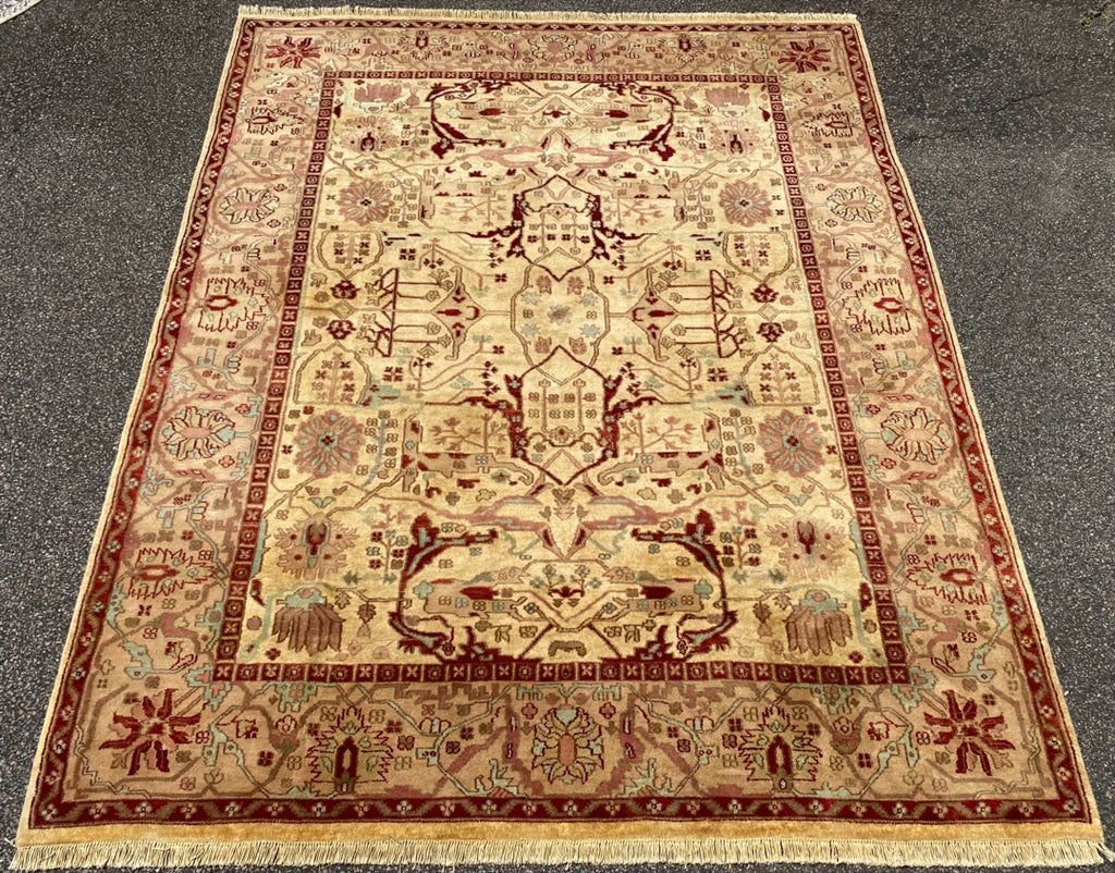 PESHAWAR HAND KNOTTED RUG, 8.0 x 10.3 (244cm x 312cm)