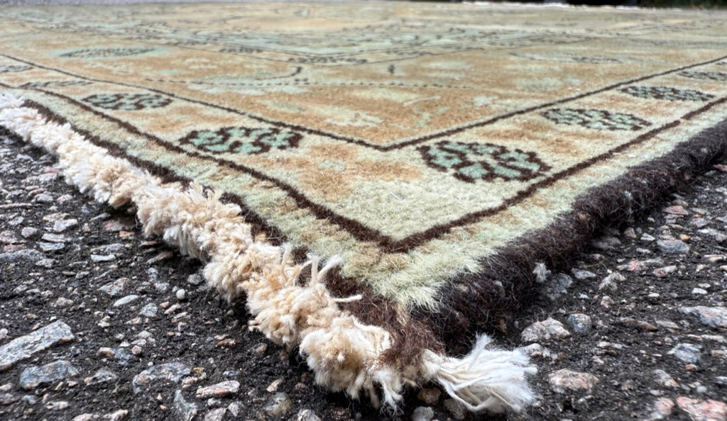 ANTIQUE PERSIAN TABRIZ HAND KNOTTED RUG, 6.7 x 9.5 (201cm x 287cm)