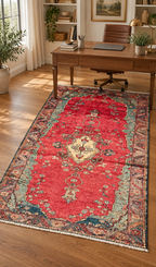 ANTIQUE PERSIAN MALAYER HAND KNOTTED RUG, 5.2 x 9.2 (157cm x 279cm)